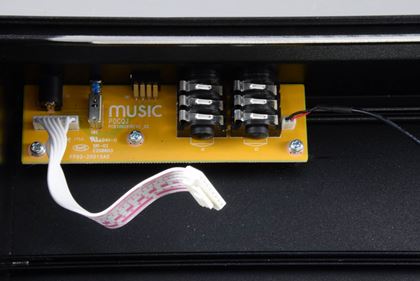 Behringer-Model D case, psu, manual and box